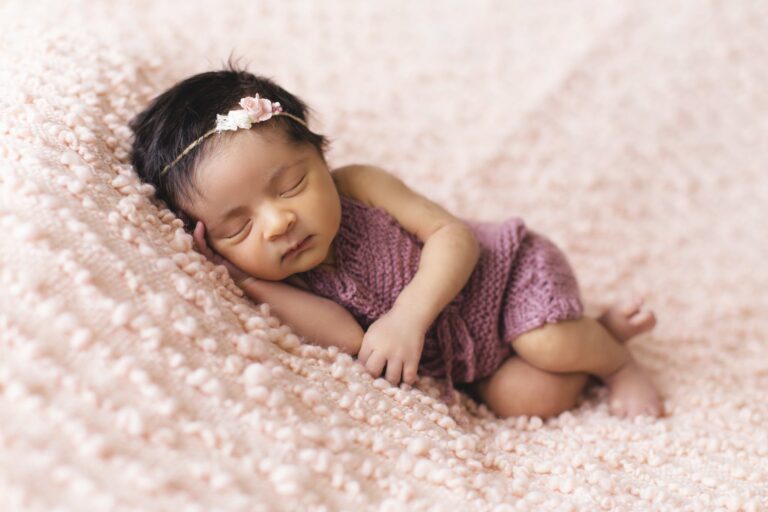 Choosing the Perfect Baby Towel for Your Newborn: A Comprehensive Guide